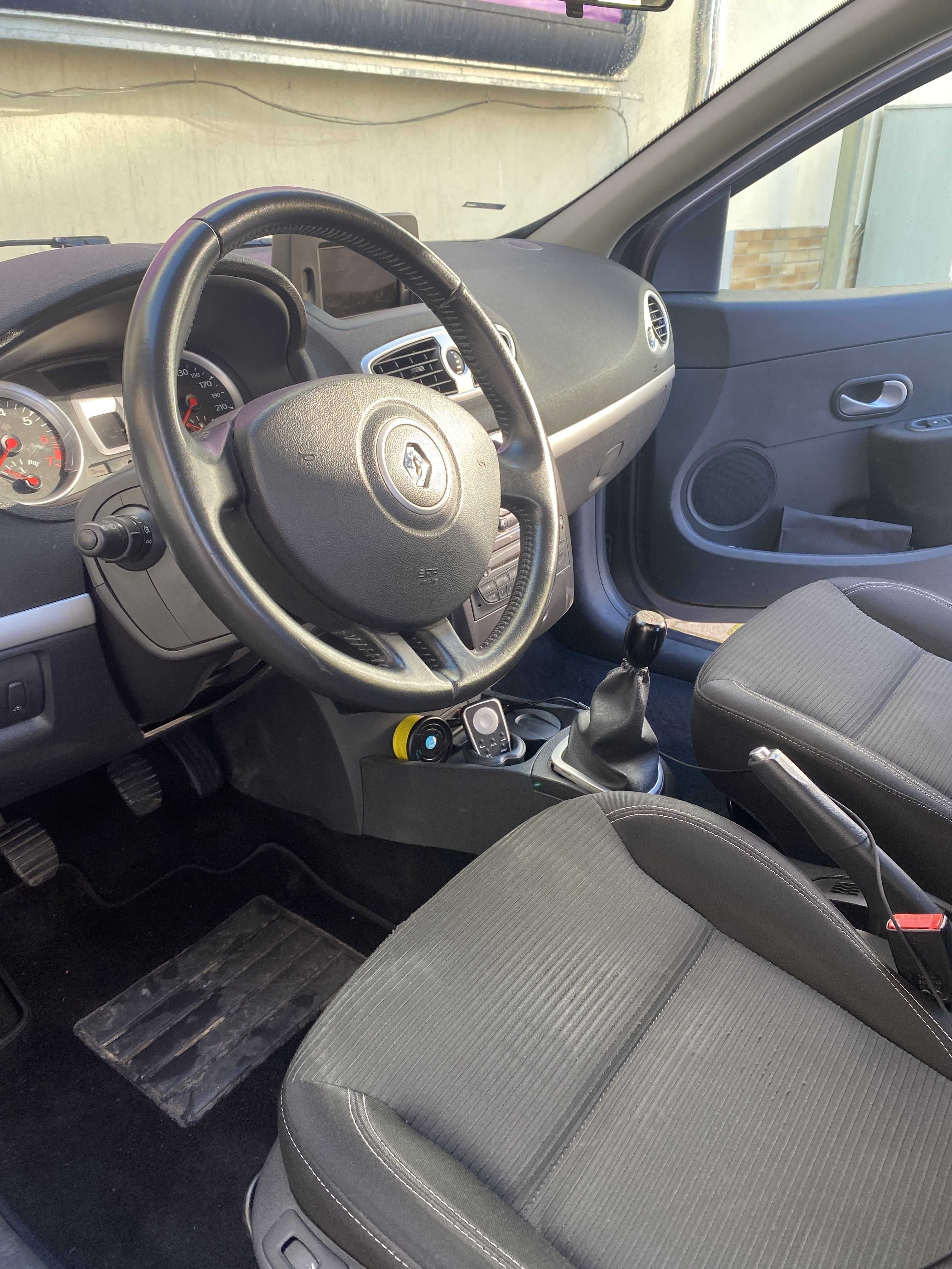 Renault Clio 3 1.2 tce