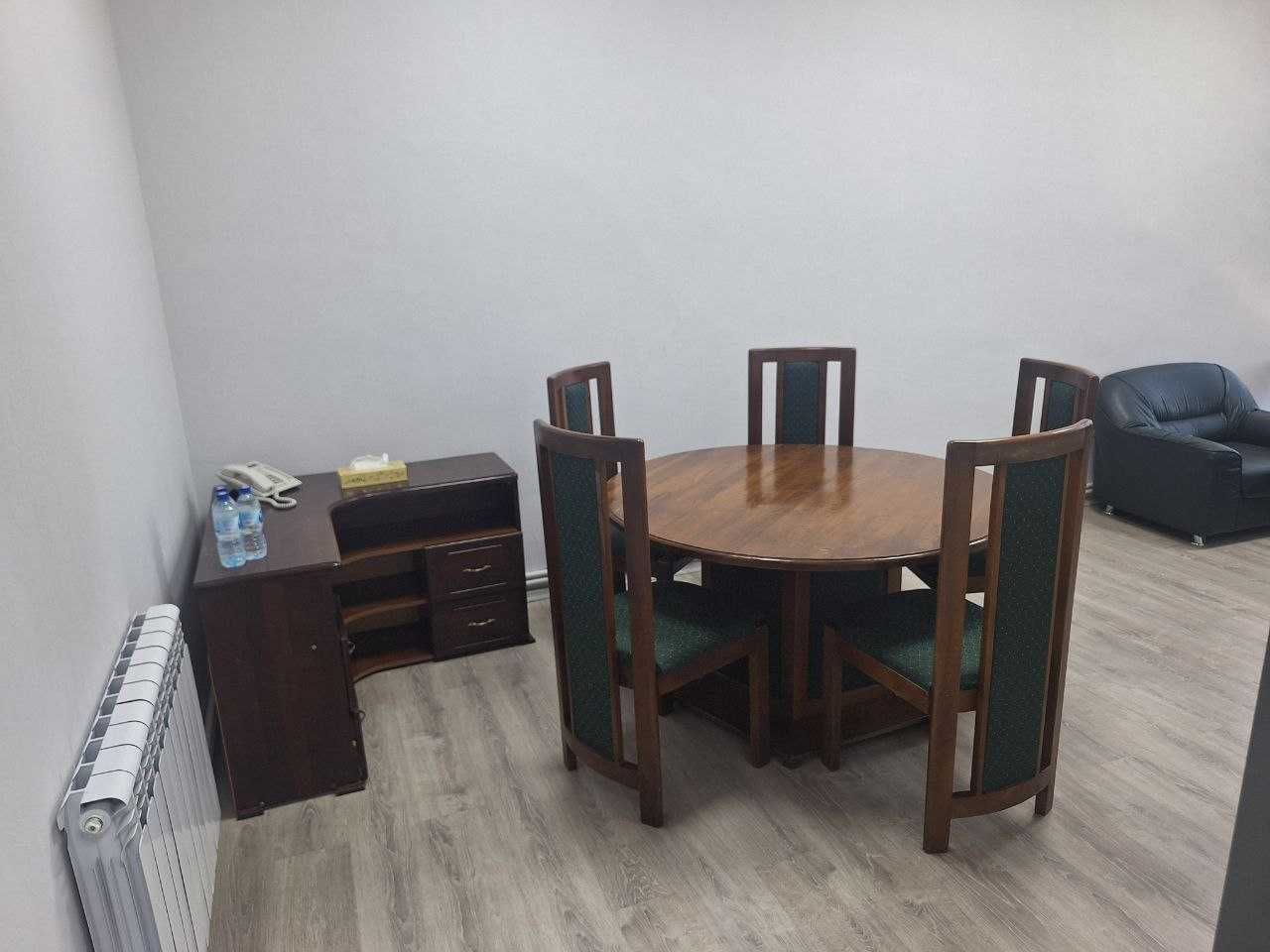 Сдаётся офис  на Дархане 80кв