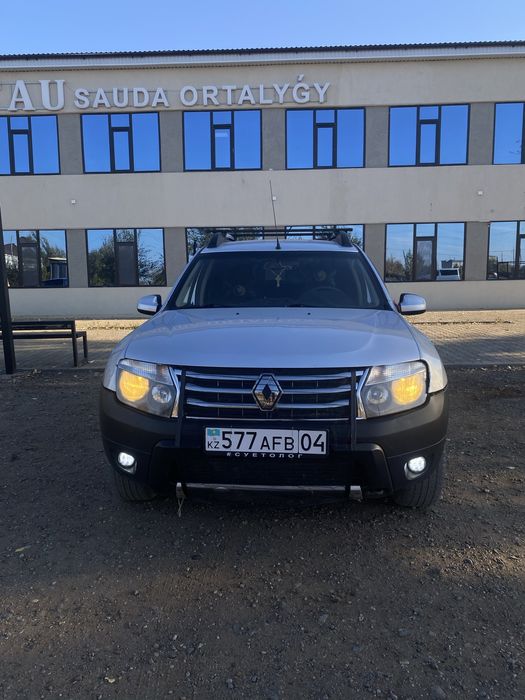 Reno Duster 2013 год