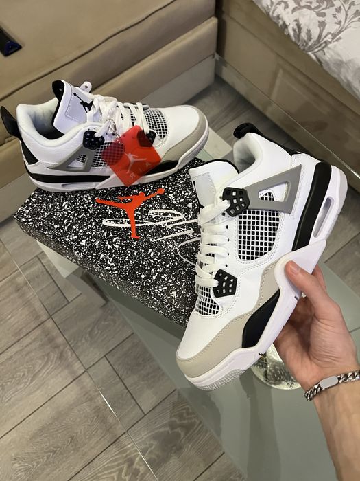 Jordan 4 Military Black