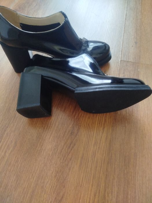 Женская обувь батильоны