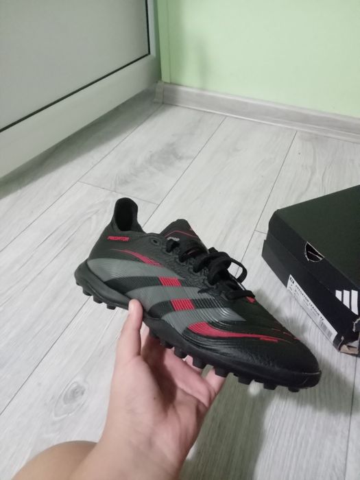 Adidas predator TF