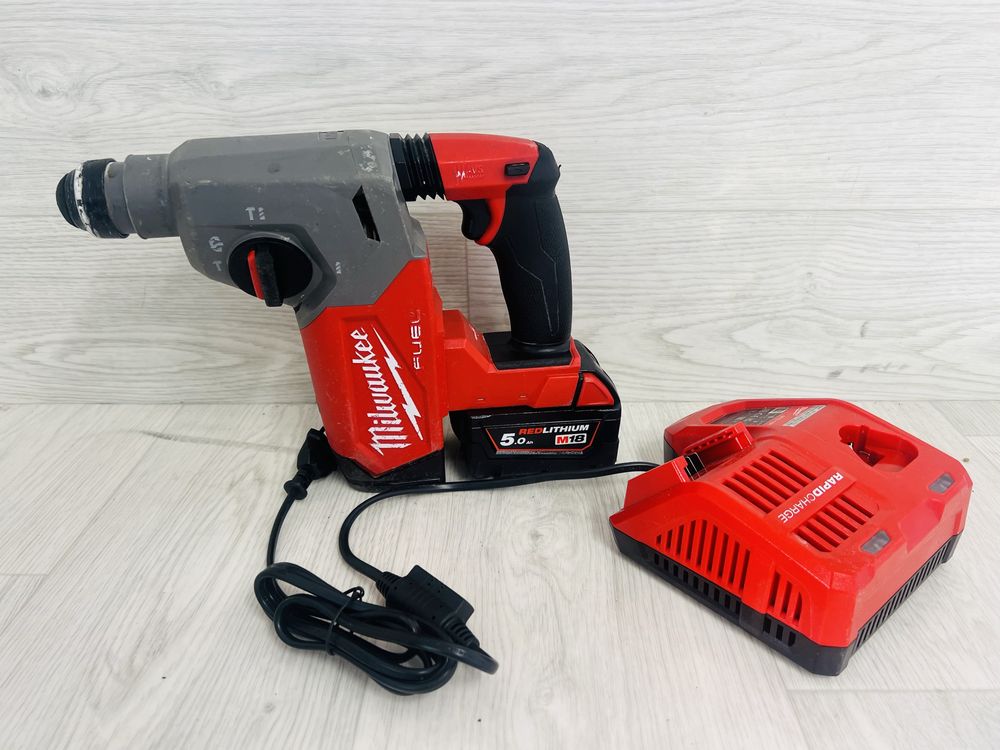 Milwaukee M18 FH rotopercutor