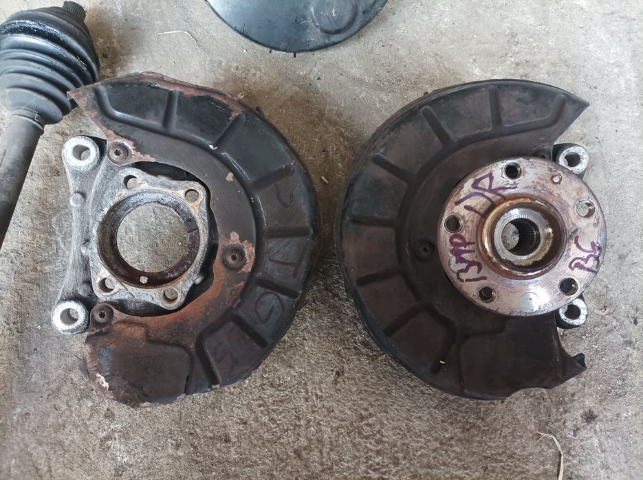 Jug motor cadru motor Volkswagen Passat B6 2005 -2010 3C0199369F