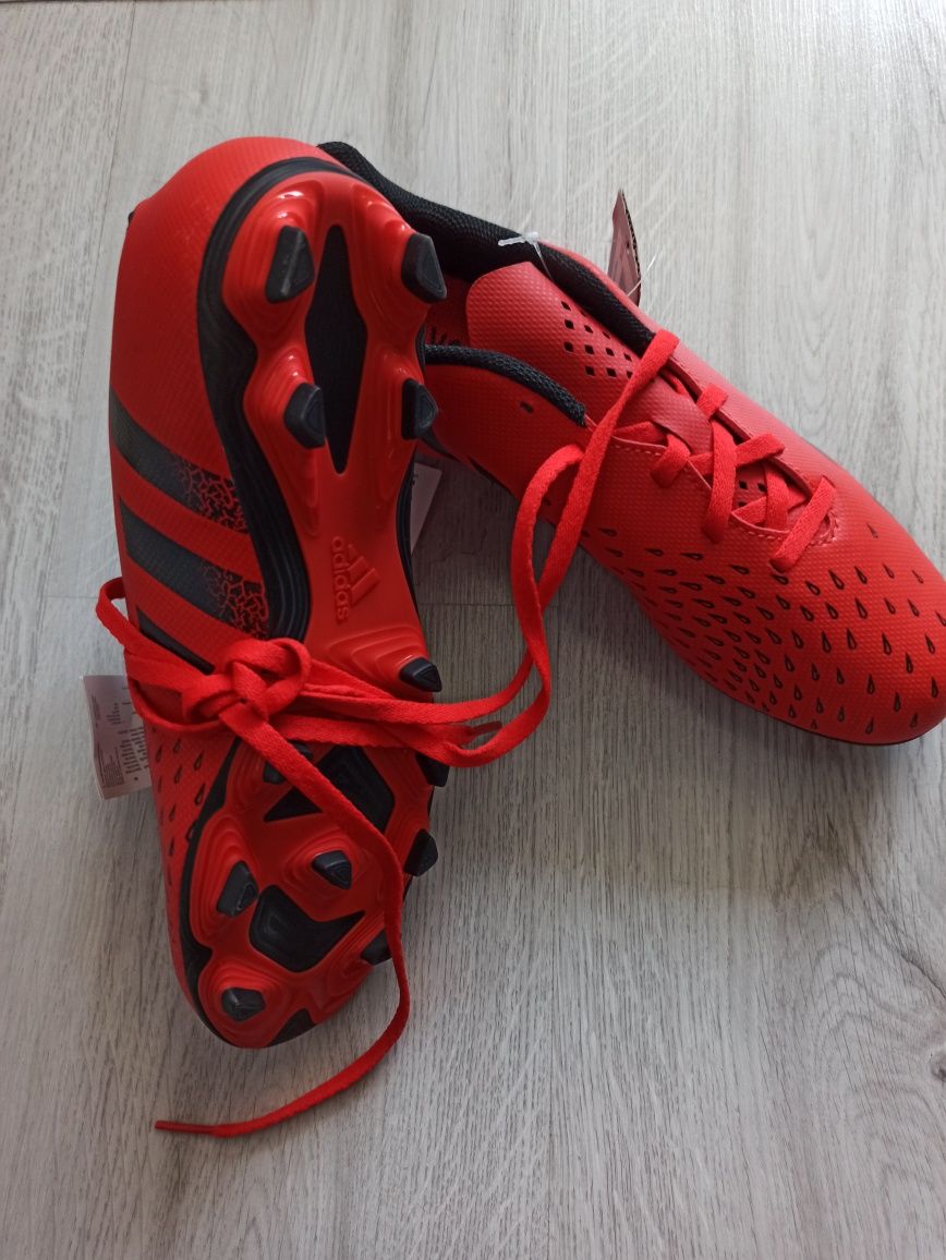 Бутонки Adidas Predator Freak