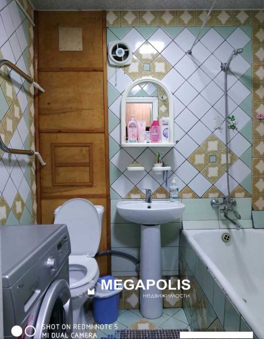 -Торговый цетр ‼️ 3/3/4 Кирпич Срочно квартира