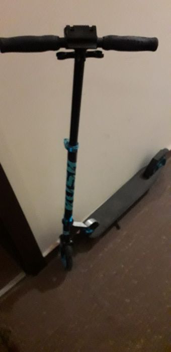 Детска тротинетка без забелегки