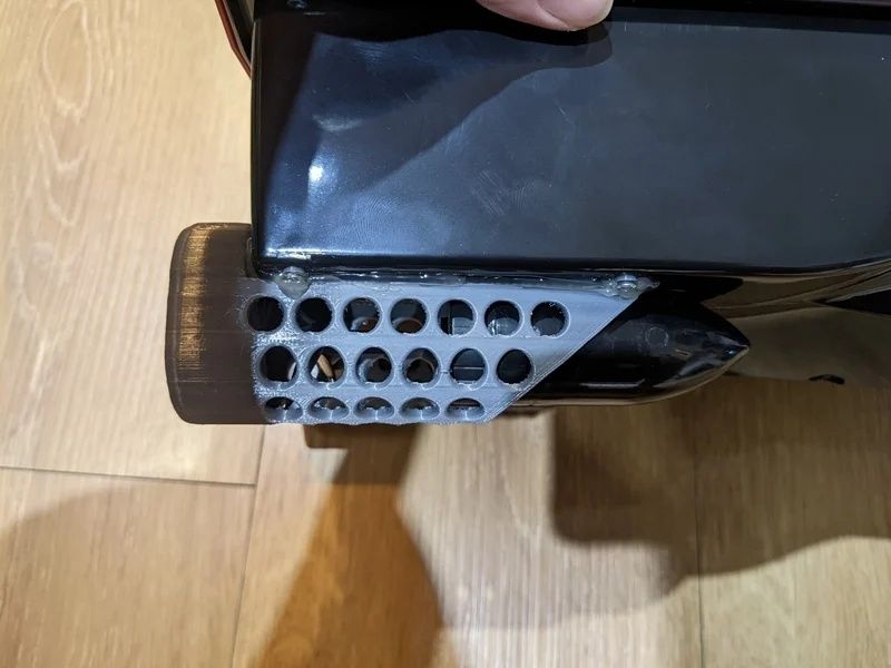 Универсална стойка за електромотор