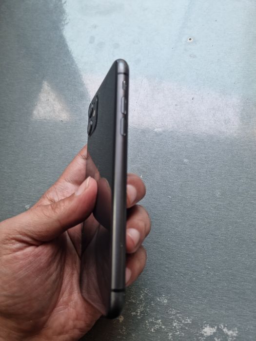 iPhone 11 (Black 128GB) Imei Bor iCloud Tozza Sotiladi. Malumot Pasda