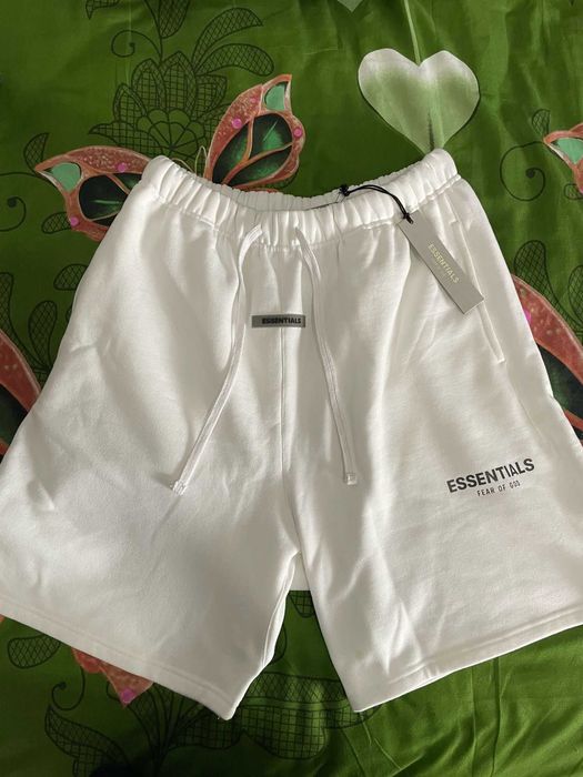 Pantaloni scurti Essentials FOG reflective albi/negrii