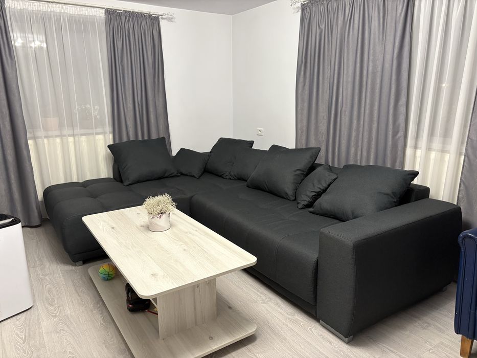 Vând colțar extensibil cu lada de depozitare