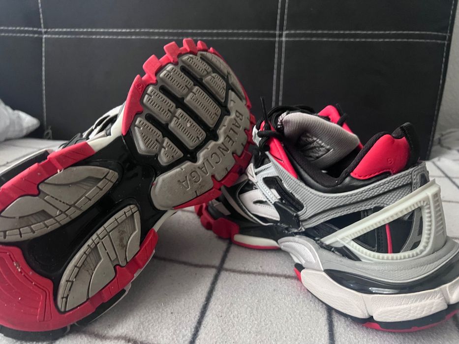 Balenciaga track 2