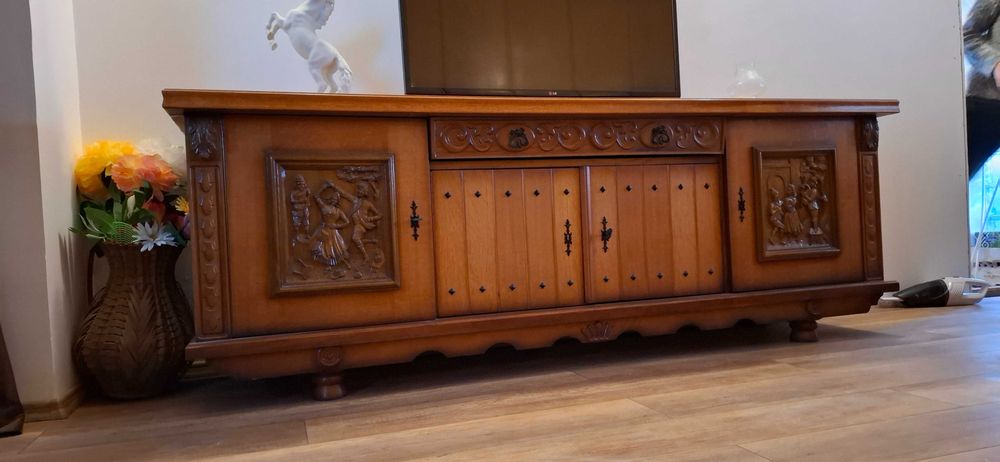 Comoda TV vintage  lemn masiv