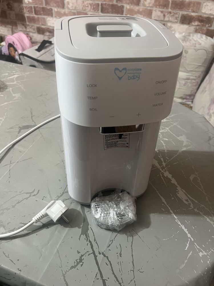Уред Easycare® Baby За приготвяне на адаптирано мляко за бебета