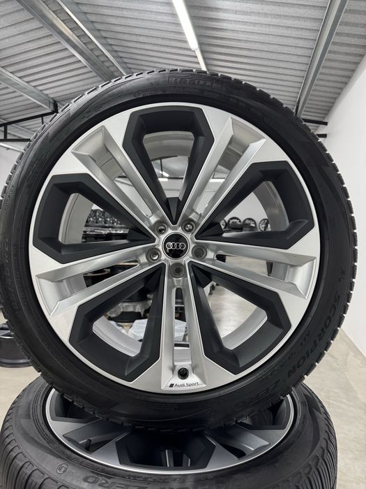 Jante Audi Q8 SQ8 R22 Originale Audi Sport Pirelli All Season 2024 90%