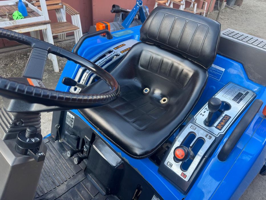 Tractor Iseki Landhope 157