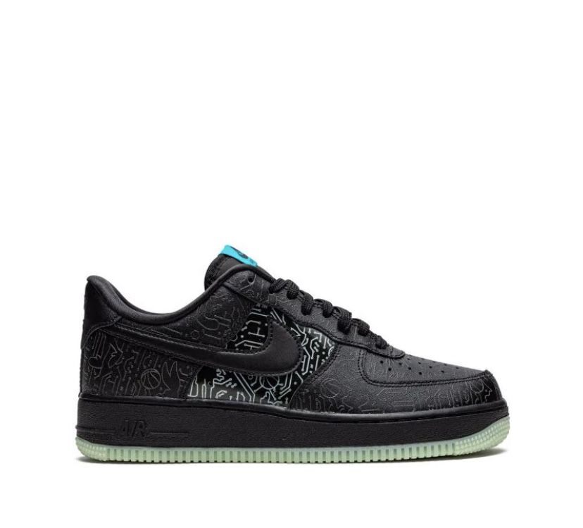 Air Force one space jam 40,5