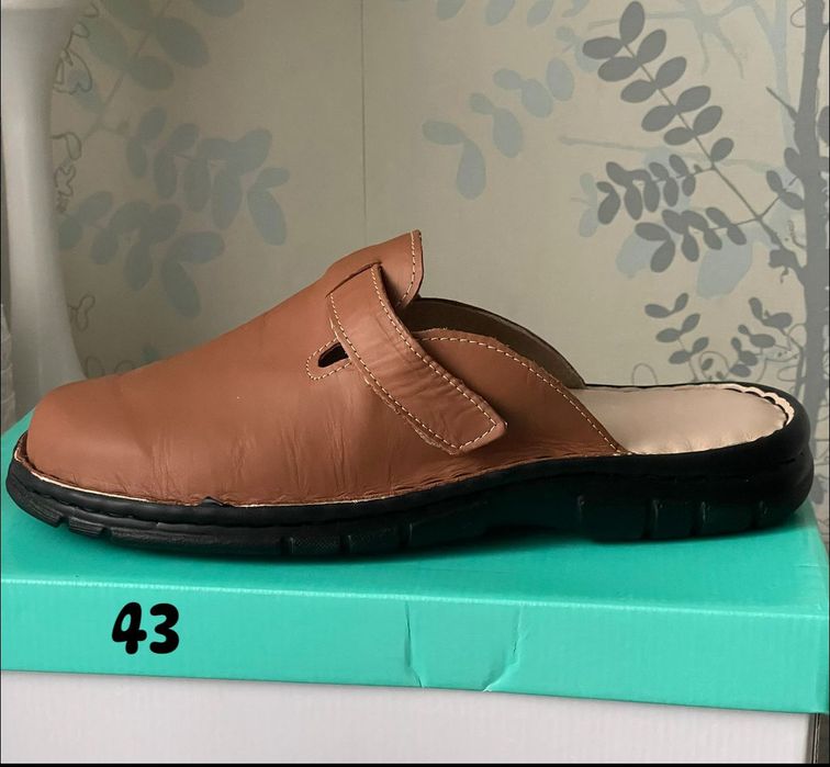 Saboti bărbați NOI piele naturala Nr 43