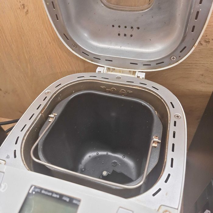 Хлебопекарна Gorenje