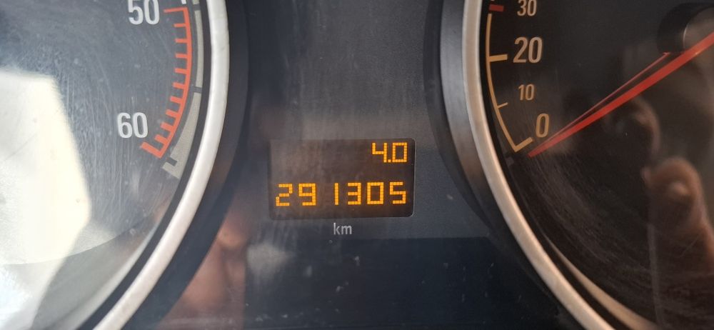 Opel Zafira B motor A 17 DTR