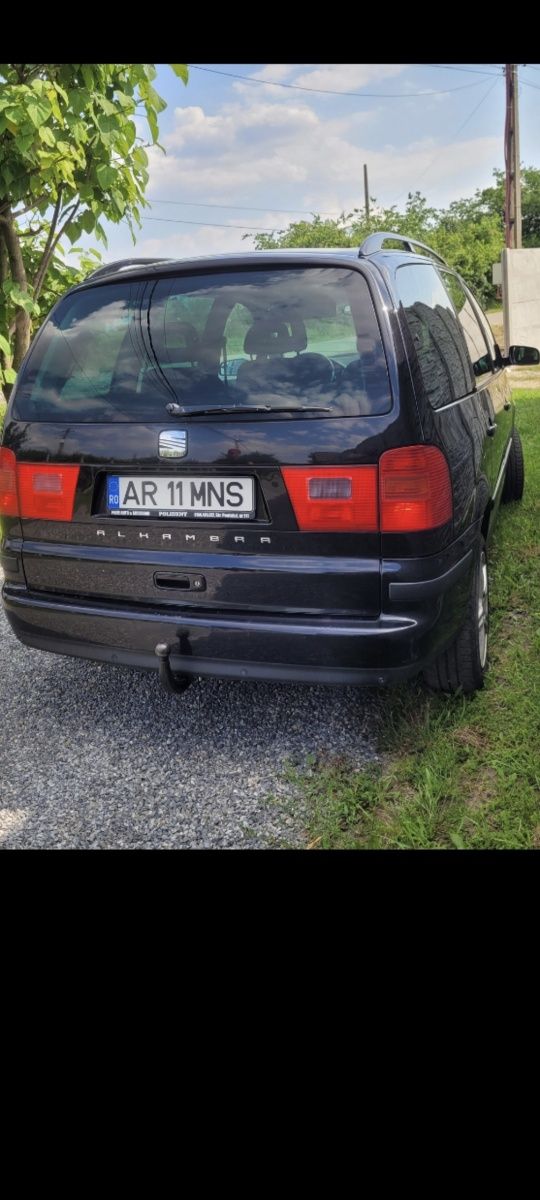 Vând Seat Alhambra 2,0 tdi, an fabricație 2008