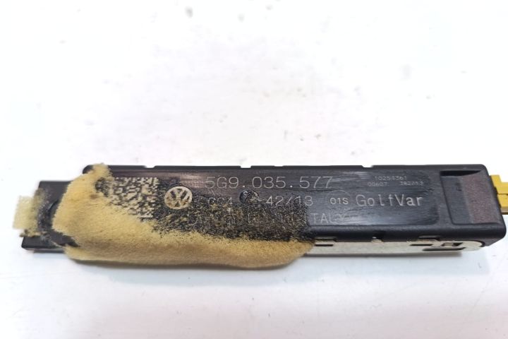 Amplificator antena 5G9035577 Volkswagen VW Golf a 7-a generatie