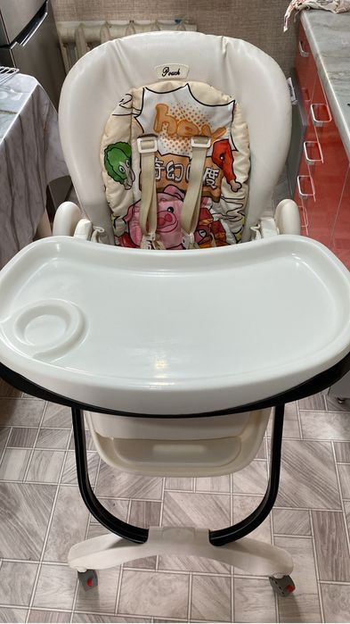 Столик для кормления