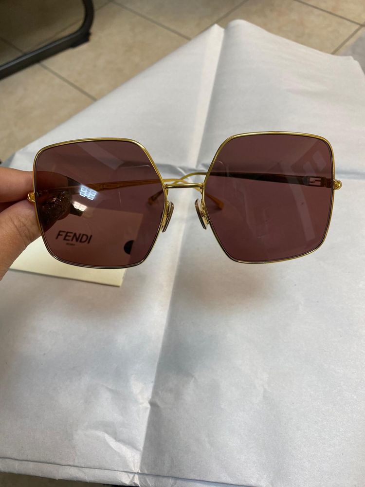 ochelari de soare Fendi