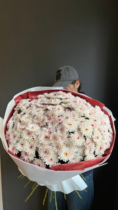 Большой букет хризантемы 31 шт 

Продается за 30 тыс