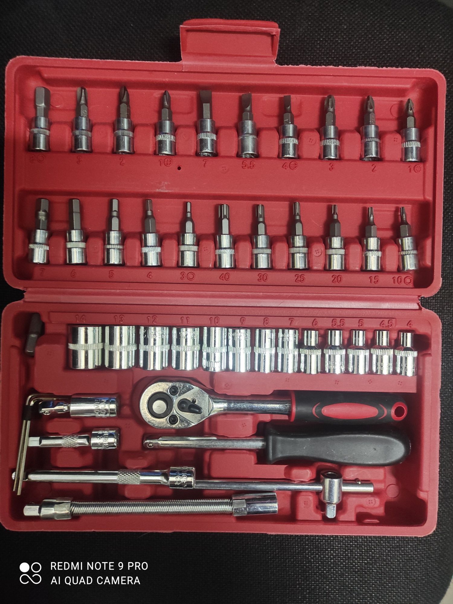 Набор инструментов и ключей 46 предметов