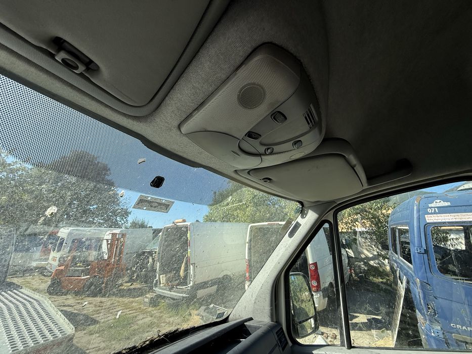 Фокаваген Крафтер VW CRAFTER 2.5 на части