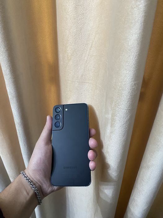 Продам Samsung s22/128g