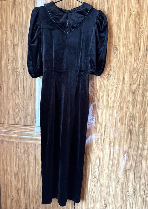 Продам новое платье