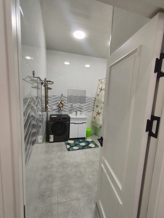 Аренда 2 хонали евро квартира Сергели-8. 70 м² (ХОКИМЯТ)