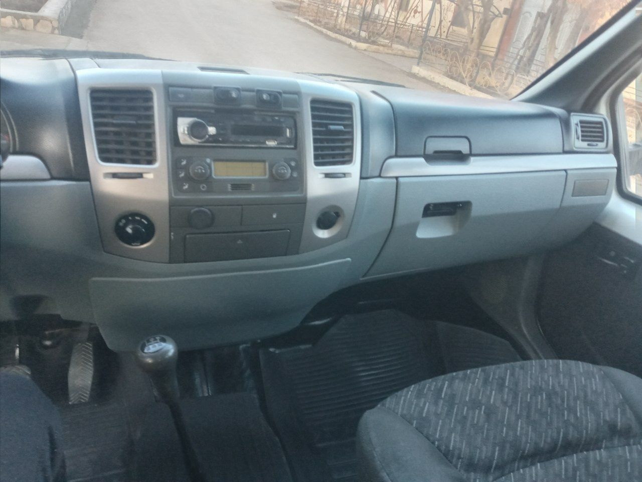 Gaz 2013  holati yaxshi