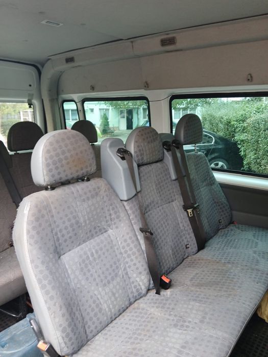 vand ford transit 8+1