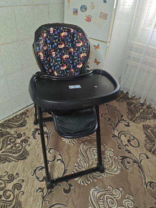 Детский столик для кормления