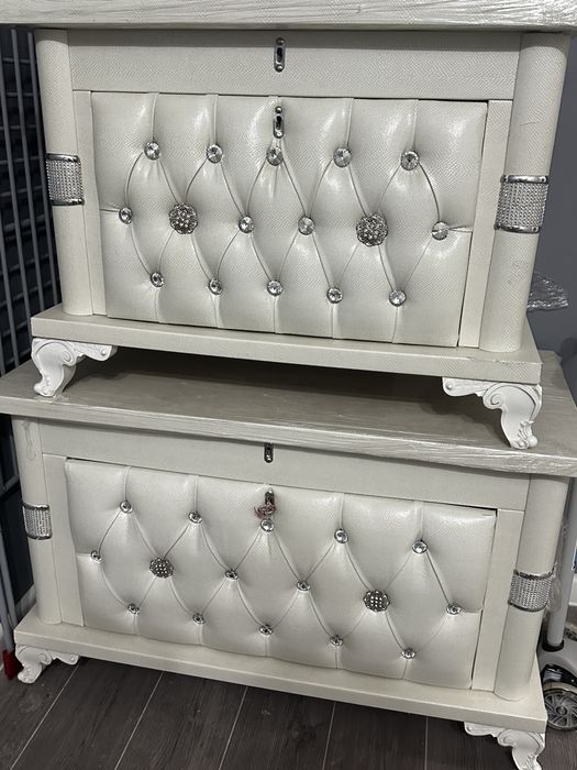 Сундук в новой состоянии ..