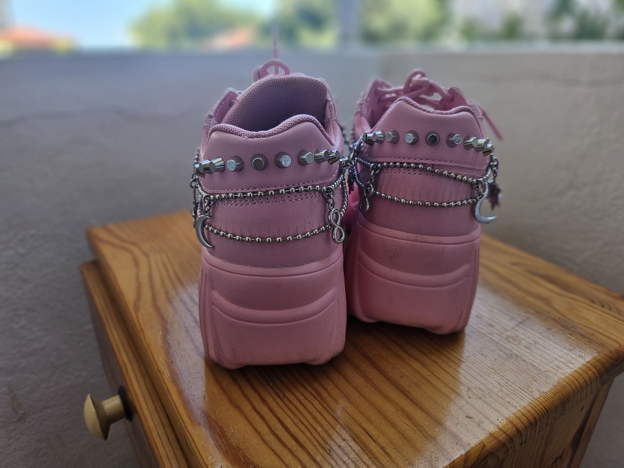 Маратонки Koi pink
