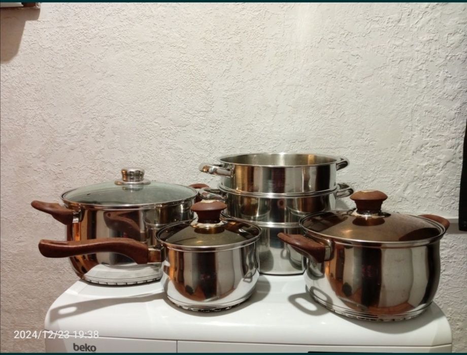 Продам кастрюля набор