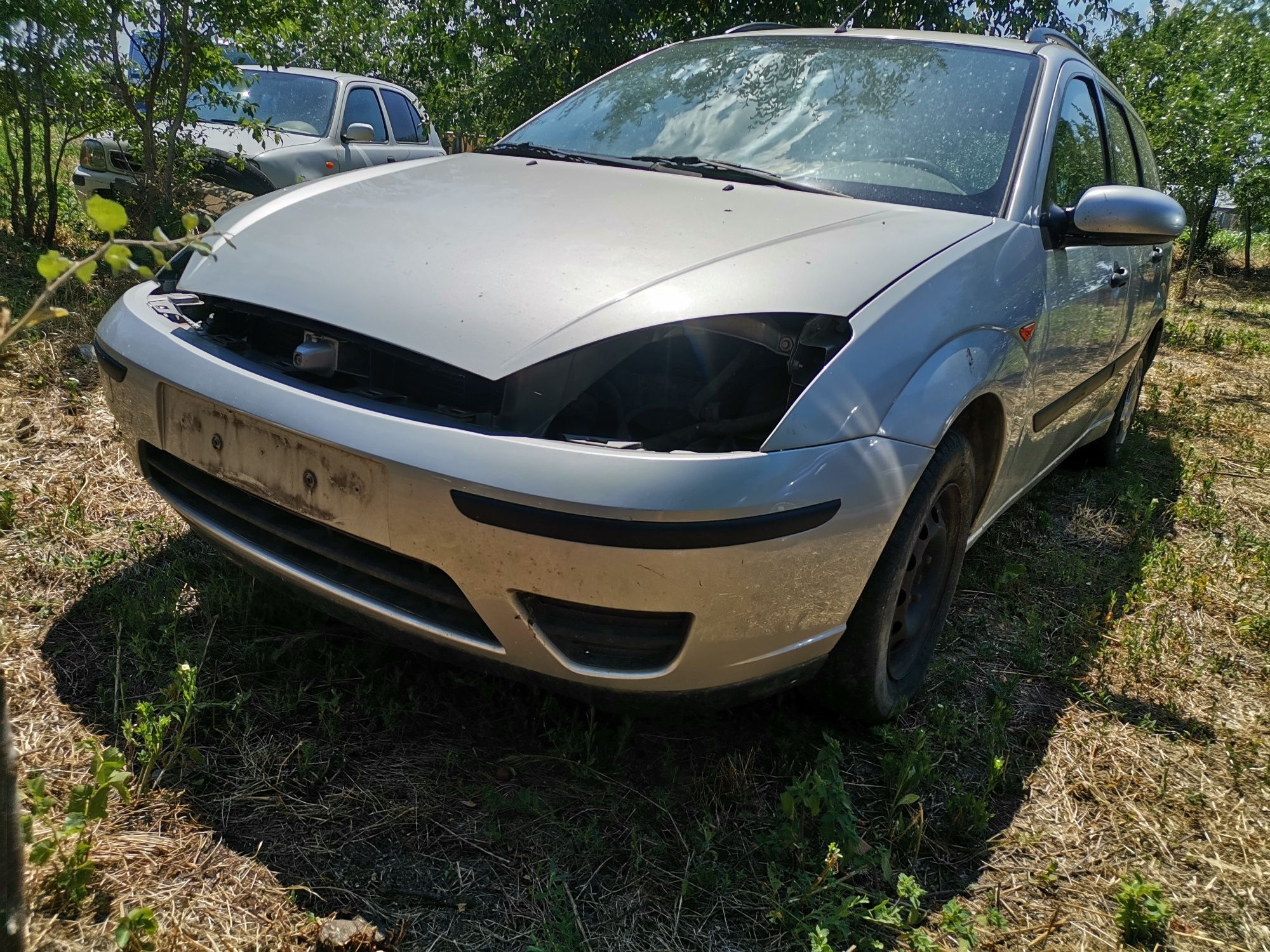 Haion / capota / bară spate Ford focus 1