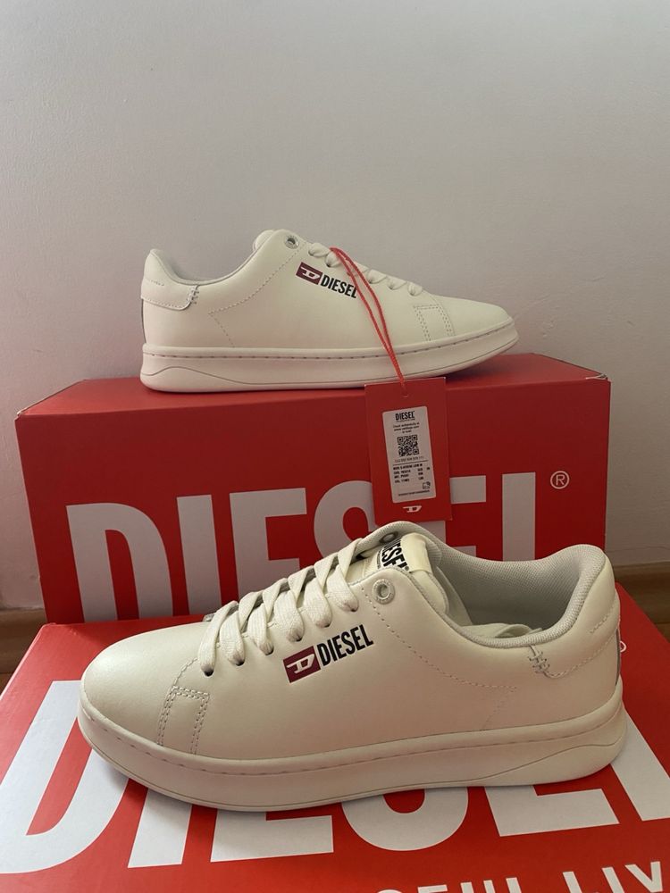 Дамски кецове Diesel