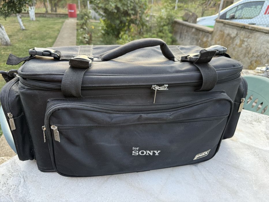 Видеокамера SONY MC2500