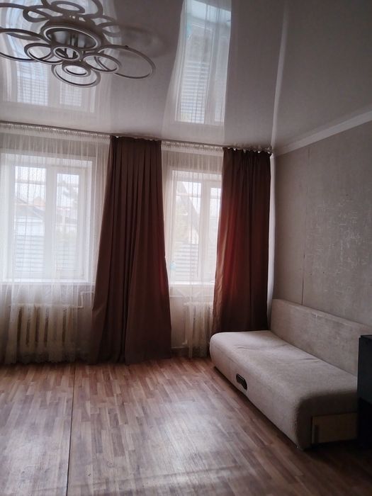 Сдам часть дома(как 1комнатная)