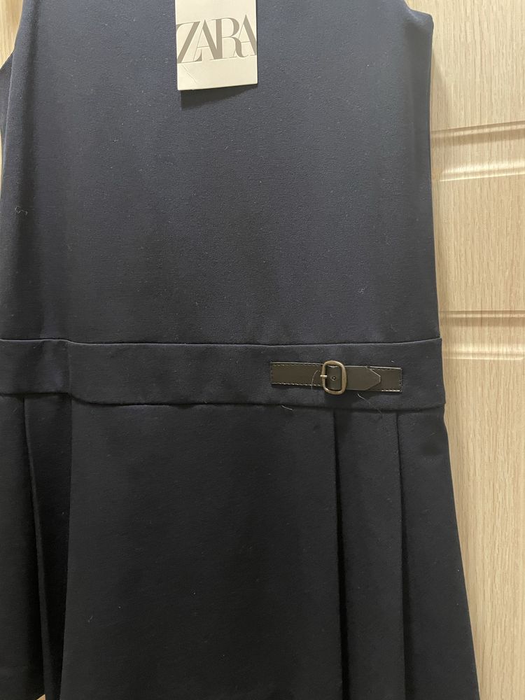 Детска рокля ZARA размер 8 г