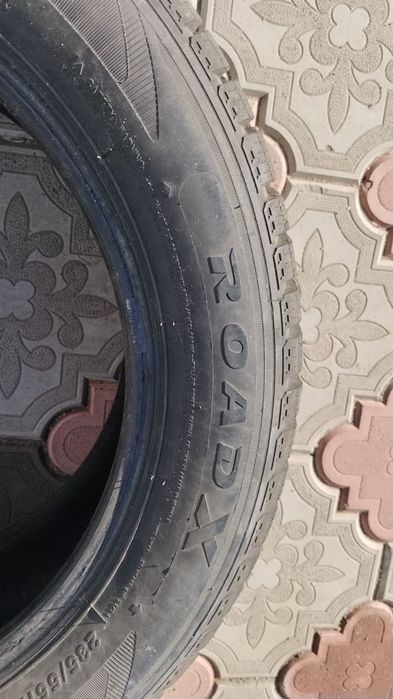 Продам шину б/у в отличном состоянии