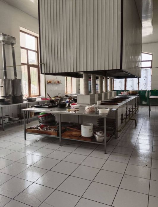 Ресторан, кафе , оборудованный и готовый, вдоль дороги.