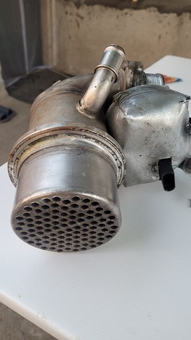 Racitor gaze cu egr passat b8