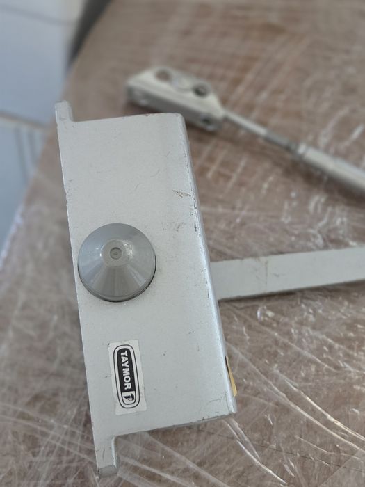 Amortizor/brat hidraulic usa,inchizator usa