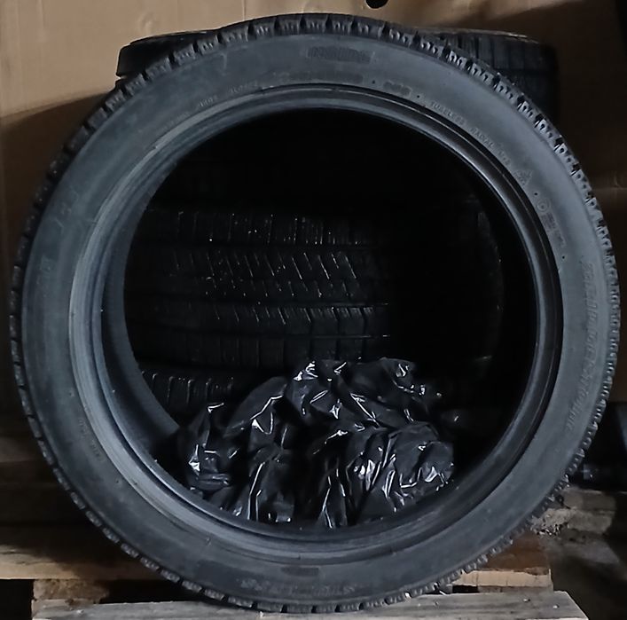 Продам шины. В идеальном состоянии